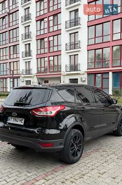 Внедорожник / Кроссовер Ford Escape 2014 в 