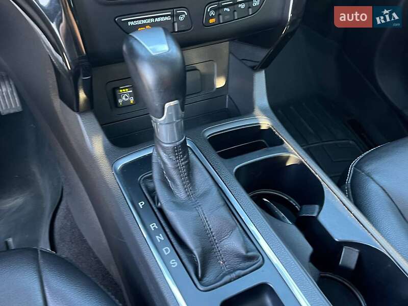 Внедорожник / Кроссовер Ford Escape 2017 в Львове