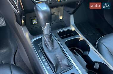 Внедорожник / Кроссовер Ford Escape 2017 в 