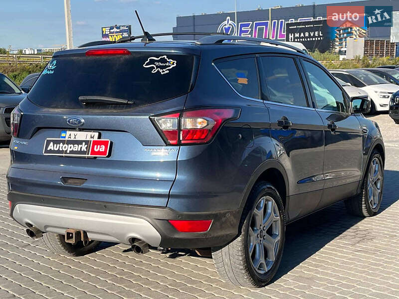 Внедорожник / Кроссовер Ford Escape 2017 в Львове