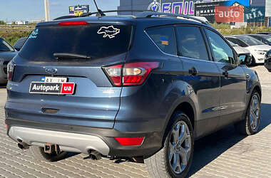 Внедорожник / Кроссовер Ford Escape 2017 в 