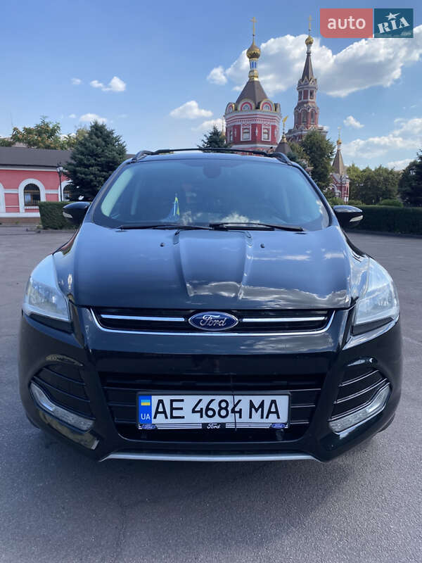 Внедорожник / Кроссовер Ford Escape 2013 в 