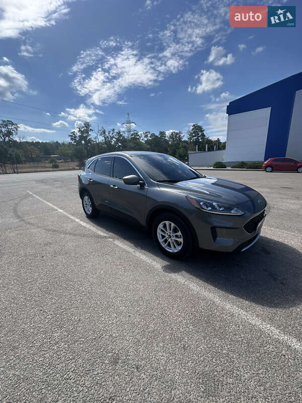 Внедорожник / Кроссовер Ford Escape 2021 в Днепре