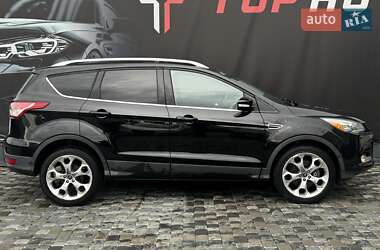 Внедорожник / Кроссовер Ford Escape 2013 в 