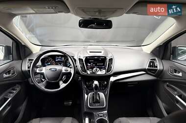Внедорожник / Кроссовер Ford Escape 2013 в 