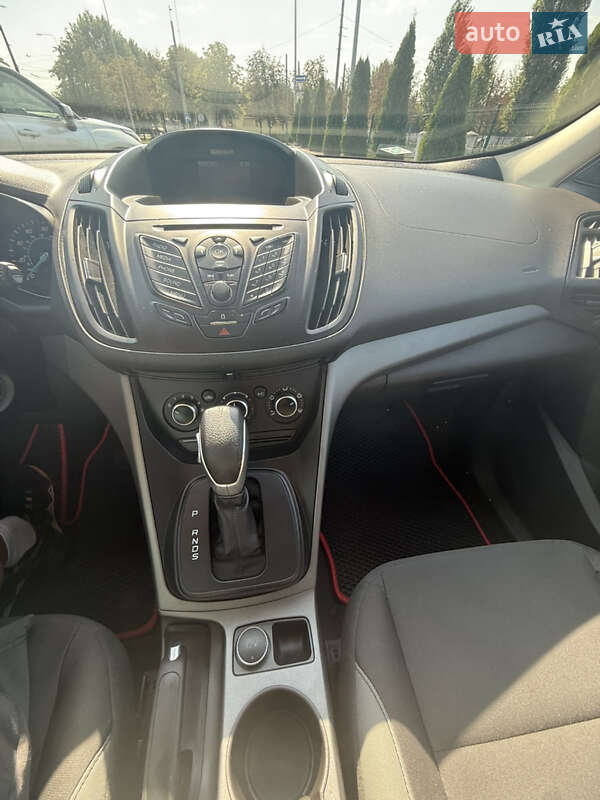 Внедорожник / Кроссовер Ford Escape 2013 в Кременчуге