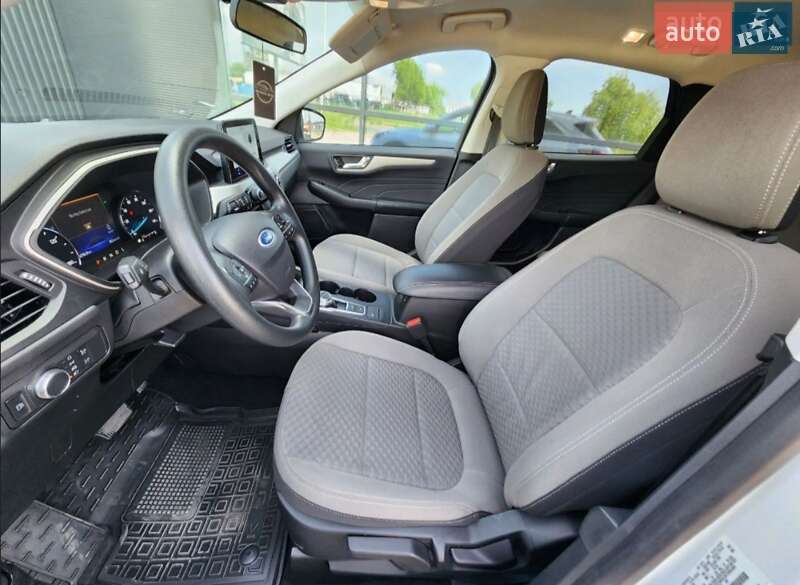 Внедорожник / Кроссовер Ford Escape 2021 в Ивано-Франковске