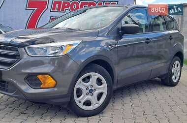Внедорожник / Кроссовер Ford Escape 2017 в 