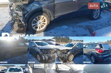 Внедорожник / Кроссовер Ford Escape 2019 в 