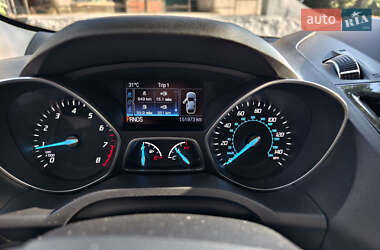 Внедорожник / Кроссовер Ford Escape 2014 в 