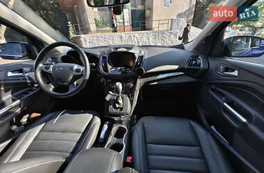 Внедорожник / Кроссовер Ford Escape 2014 в 