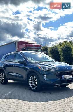 Внедорожник / Кроссовер Ford Escape 2020 в 