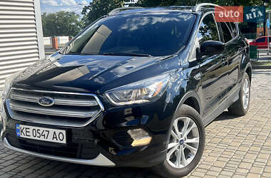 Внедорожник / Кроссовер Ford Escape 2016 в 