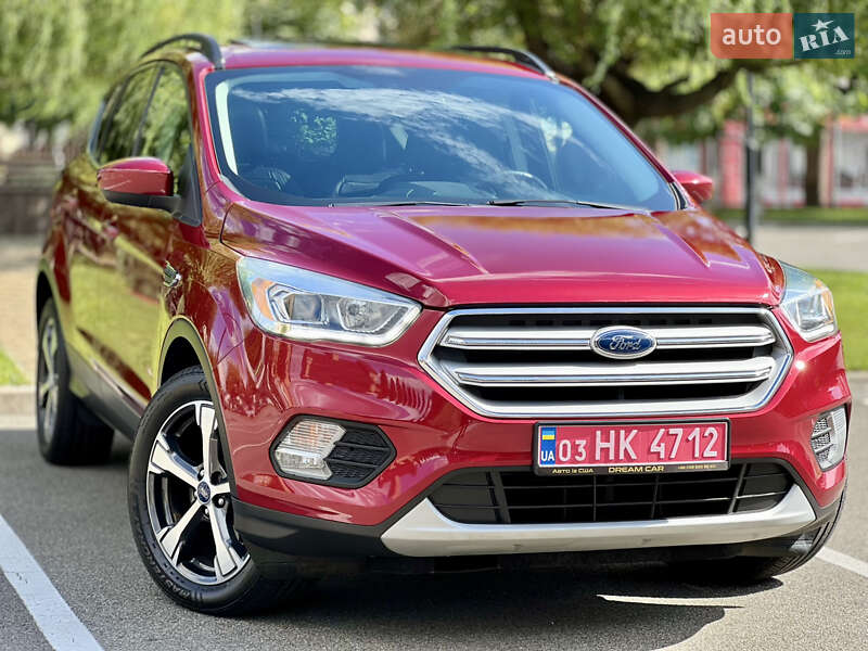 Внедорожник / Кроссовер Ford Escape 2018 в Киеве