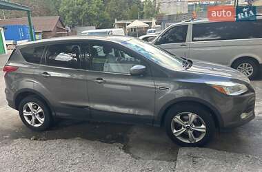 Внедорожник / Кроссовер Ford Escape 2013 в 