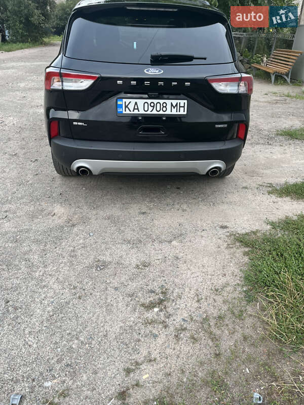 Позашляховик / Кросовер Ford Escape 2021 в Києві