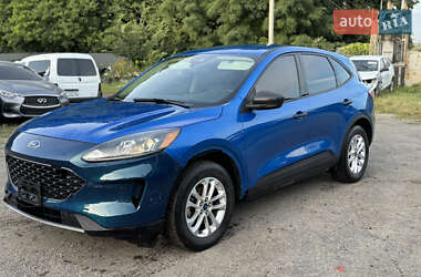 Позашляховик / Кросовер Ford Escape 2020 в Рівному