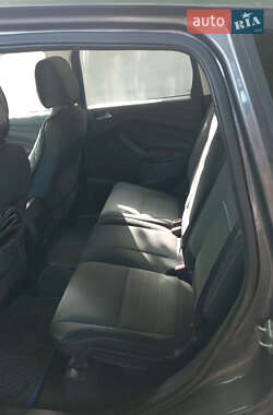 Внедорожник / Кроссовер Ford Escape 2014 в 