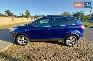 Внедорожник / Кроссовер Ford Escape 2013 в 