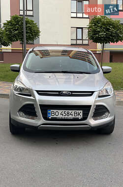 Внедорожник / Кроссовер Ford Escape 2015 в Тернополе