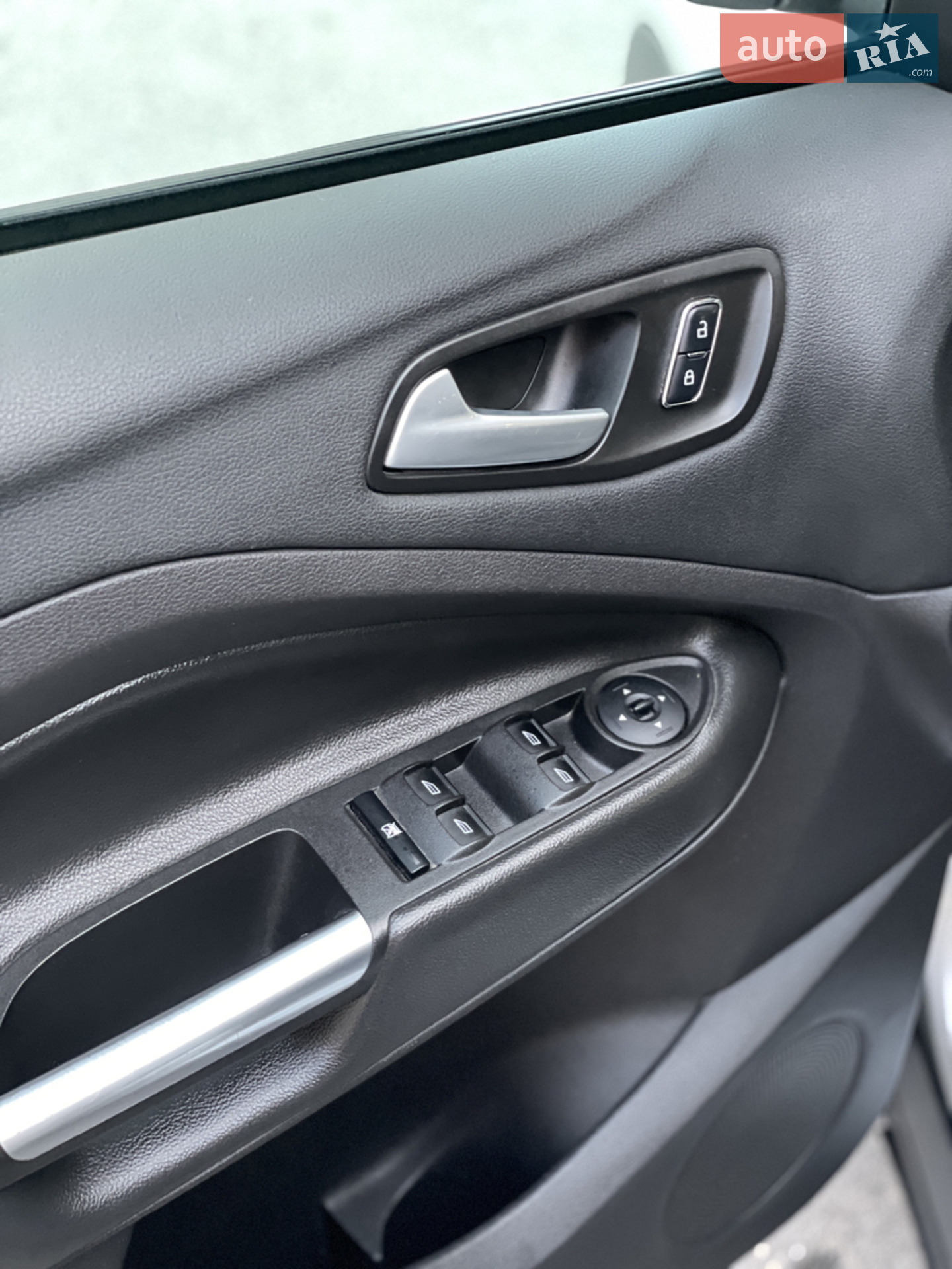 2015 Ford Escape - мініатюра 13