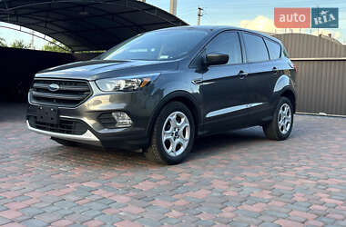 Внедорожник / Кроссовер Ford Escape 2018 в Смеле