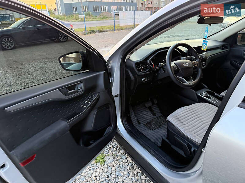 Внедорожник / Кроссовер Ford Escape 2019 в Коломые фото 14 Внедорожник / Кроссовер Ford Escape 2019 в Коломые