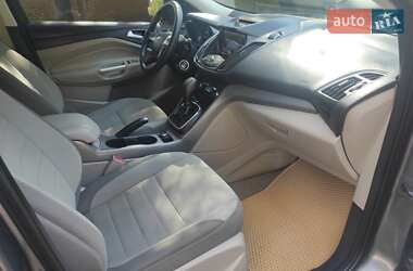 Внедорожник / Кроссовер Ford Escape 2013 в 