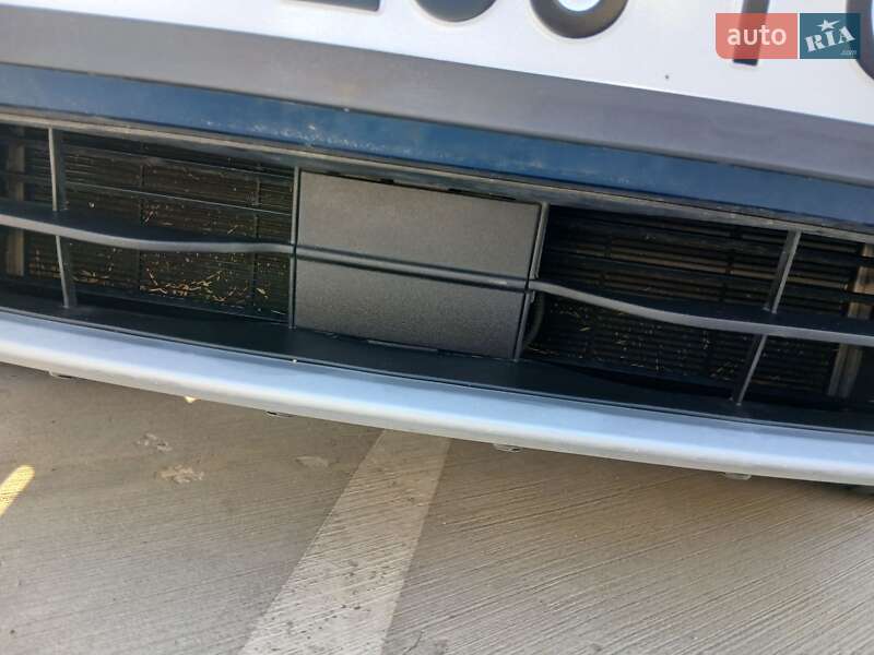 Внедорожник / Кроссовер Ford Escape 2020 в Ирпене