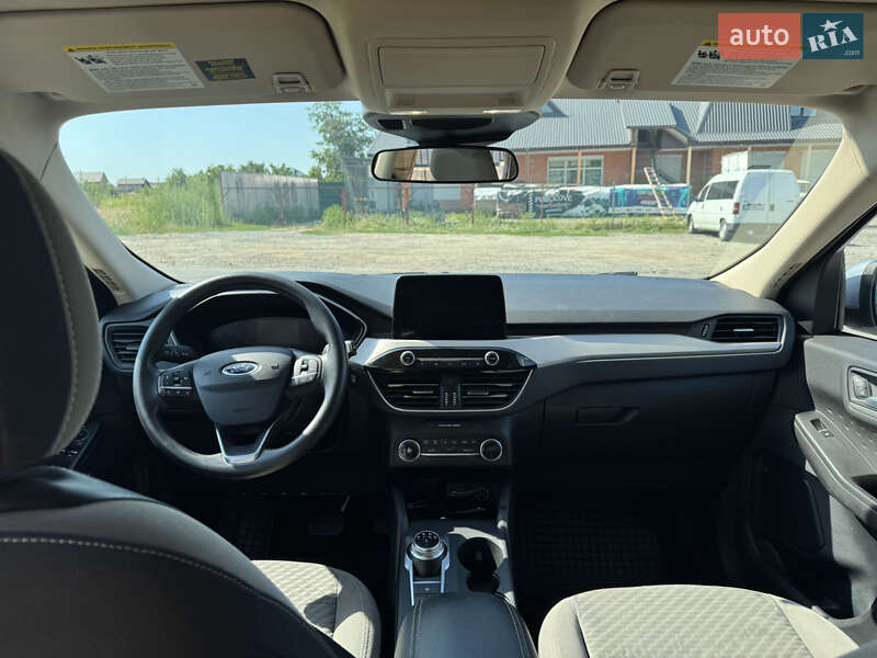 Позашляховик / Кросовер Ford Escape 2020 в Умані