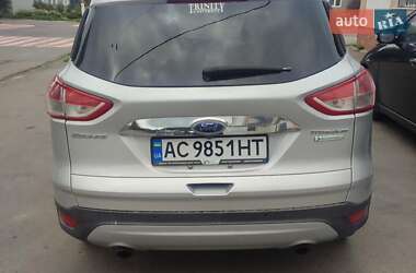 Позашляховик / Кросовер Ford Escape 2013 в 