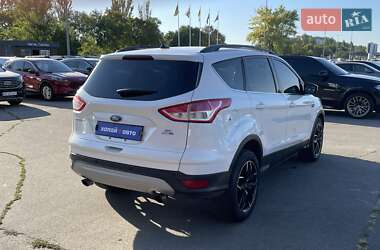 Внедорожник / Кроссовер Ford Escape 2013 в 