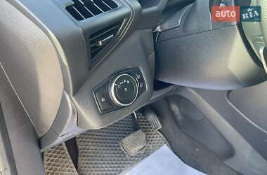 Внедорожник / Кроссовер Ford Escape 2013 в 