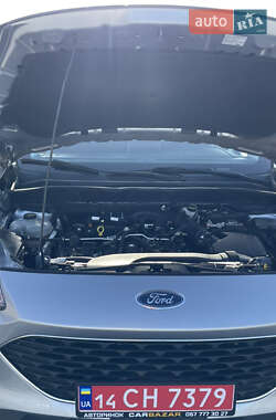 Внедорожник / Кроссовер Ford Escape 2022 в 