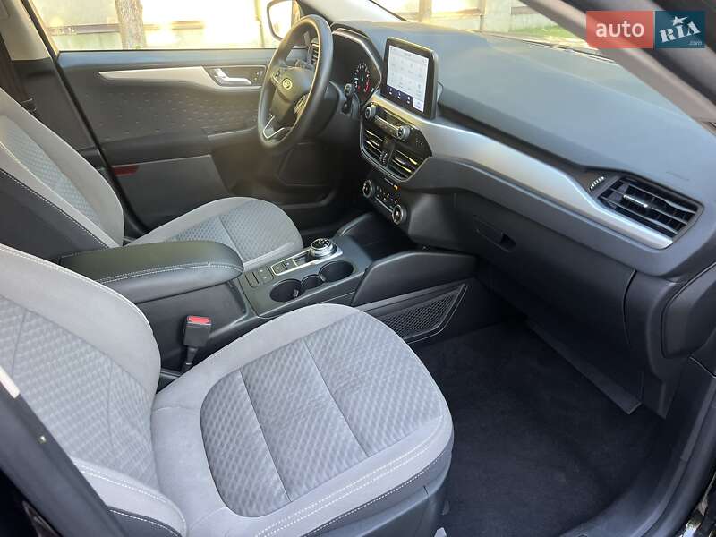Внедорожник / Кроссовер Ford Escape 2020 в Броварах фото 2 Внедорожник / Кроссовер Ford Escape 2020 в Броварах