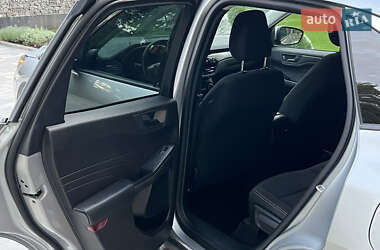 Внедорожник / Кроссовер Ford Escape 2023 в 