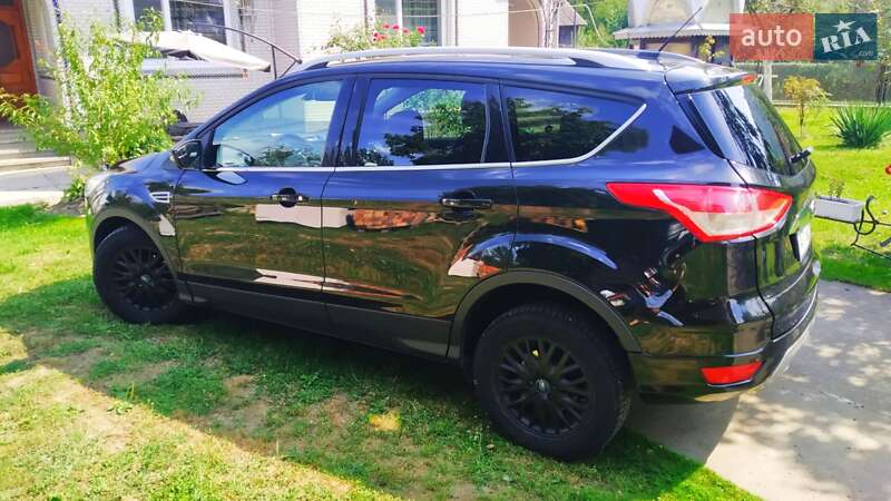 Внедорожник / Кроссовер Ford Escape 2015 в Косове фото 9 Внедорожник / Кроссовер Ford Escape 2015 в Косове