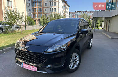 Внедорожник / Кроссовер Ford Escape 2021 в Ровно