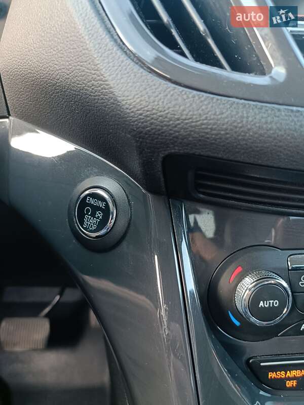 Внедорожник / Кроссовер Ford Escape 2014 в Ровно