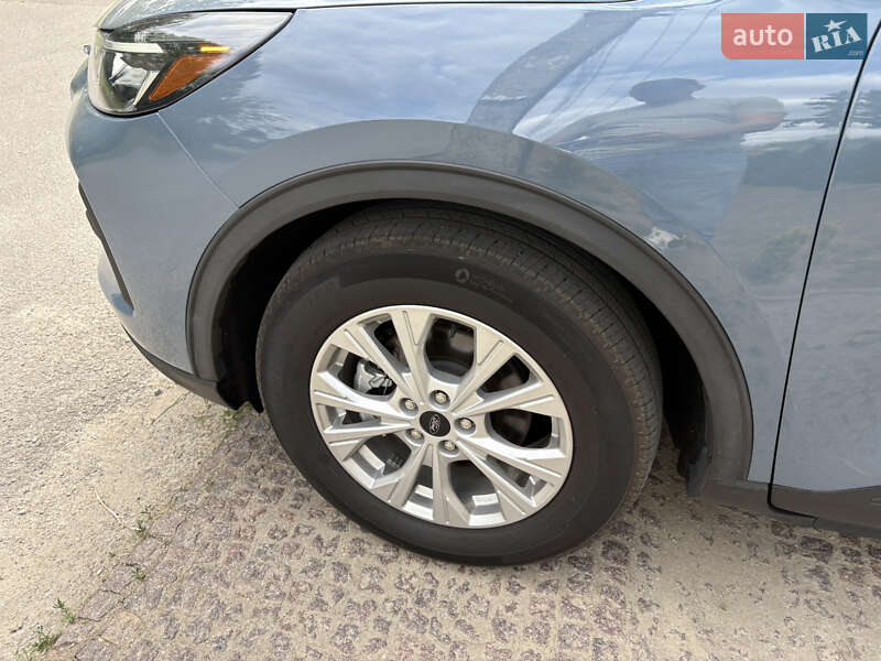 Внедорожник / Кроссовер Ford Escape 2023 в Запорожье