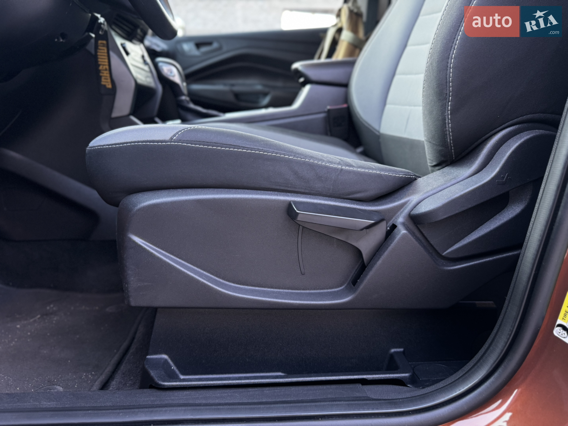 2017 Ford Escape - мініатюра 18