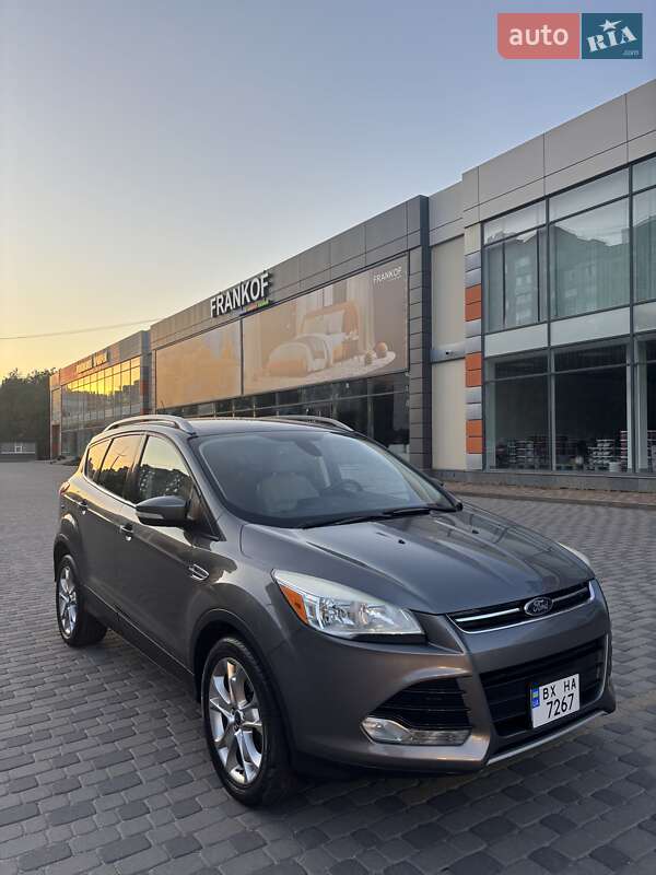 Внедорожник / Кроссовер Ford Escape 2013 в Хмельницком