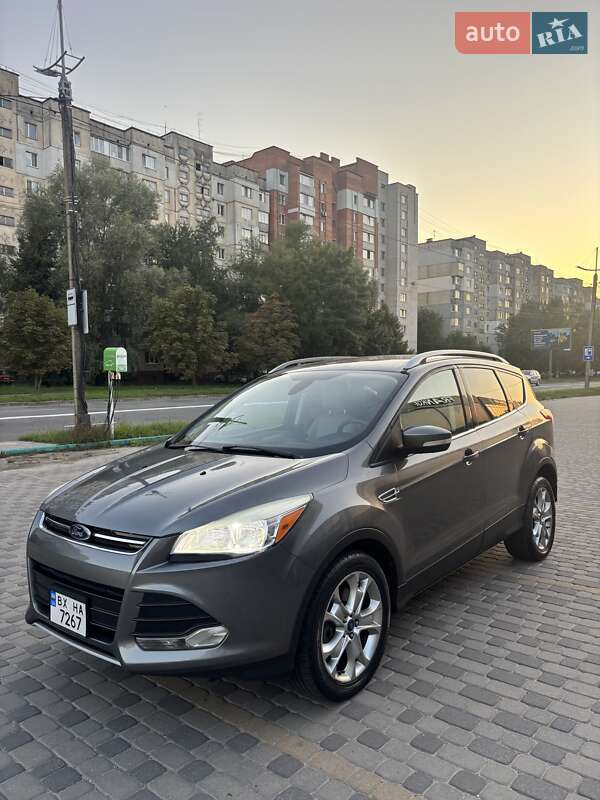 Внедорожник / Кроссовер Ford Escape 2013 в Хмельницком
