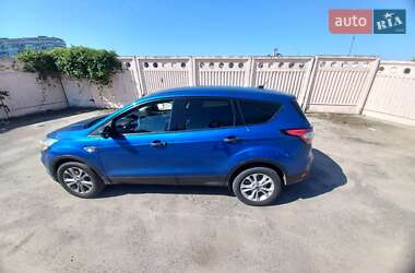 Внедорожник / Кроссовер Ford Escape 2017 в 