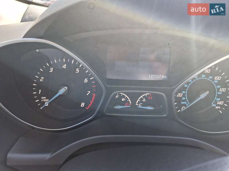 Внедорожник / Кроссовер Ford Escape 2015 в Киеве