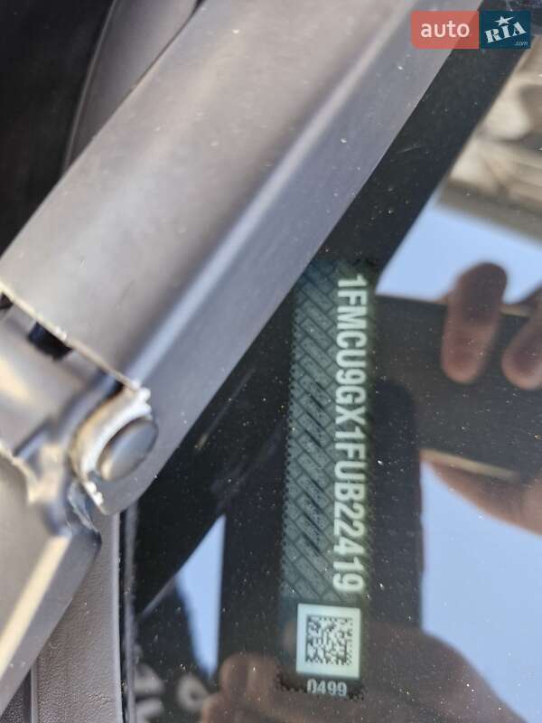 Внедорожник / Кроссовер Ford Escape 2015 в Киеве