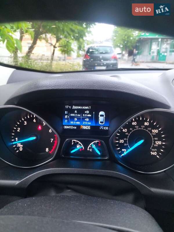 Внедорожник / Кроссовер Ford Escape 2018 в Ровно