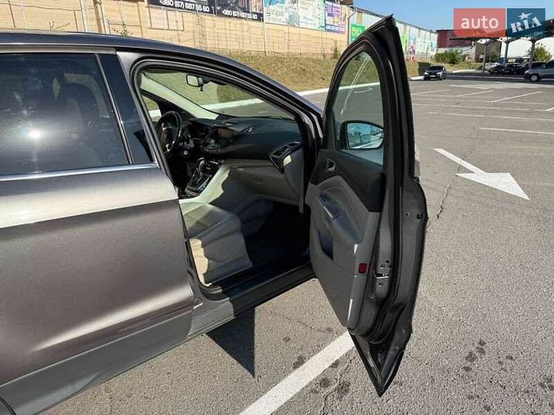 Внедорожник / Кроссовер Ford Escape 2013 в Виннице