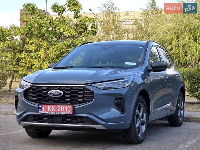 Внедорожник / Кроссовер Ford Escape 2024 в 