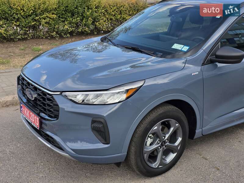 Внедорожник / Кроссовер Ford Escape 2024 в Кривом Роге